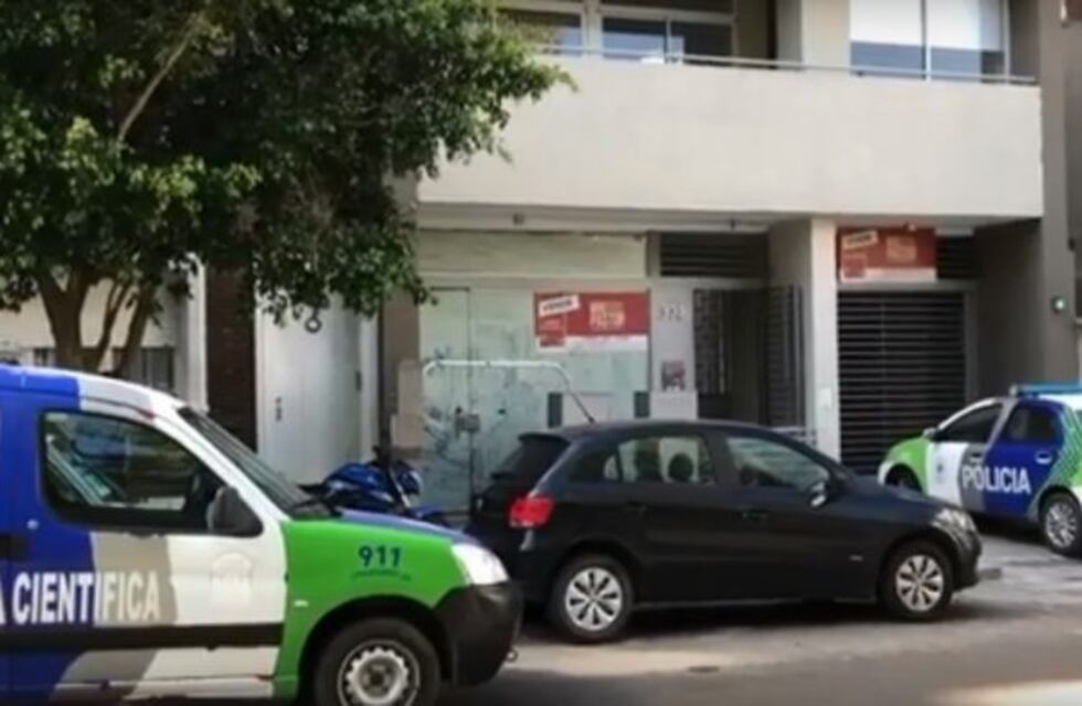 La Plata: muere una mujer embarazada al caer de un sexto piso