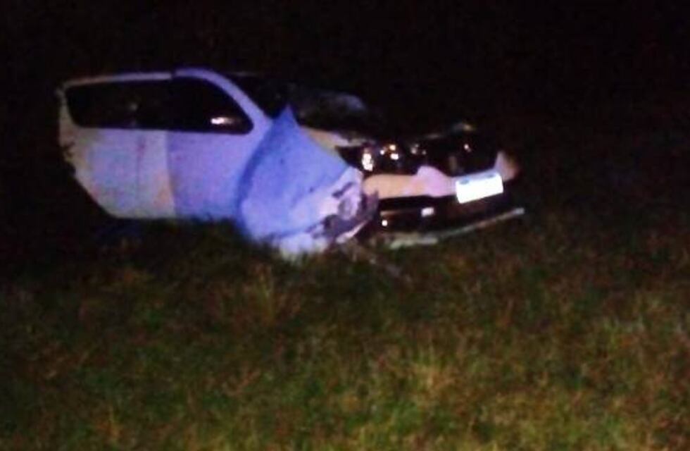 Ruta 14 trágica: murió una joven en un choque frontal con un camión