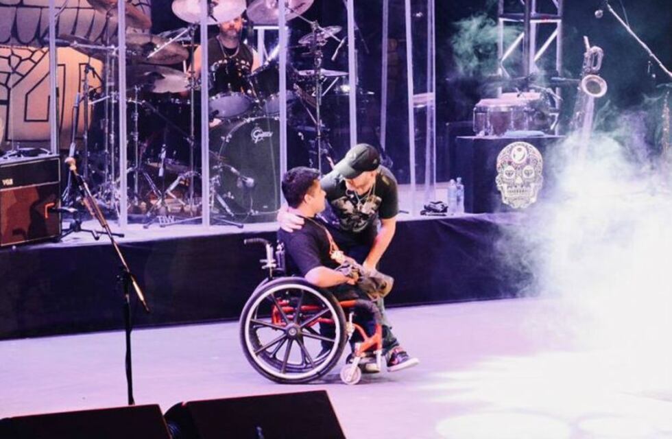 En Jesús María, La Beriso le cumplió el sueño a un joven en silla de ruedas