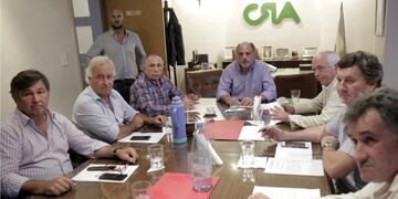 La mesa de Enlace\u002E