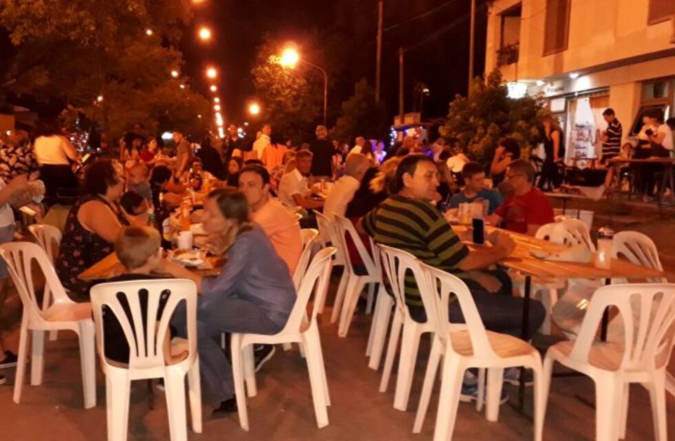 Llega “La noche de Comercial Oeste”