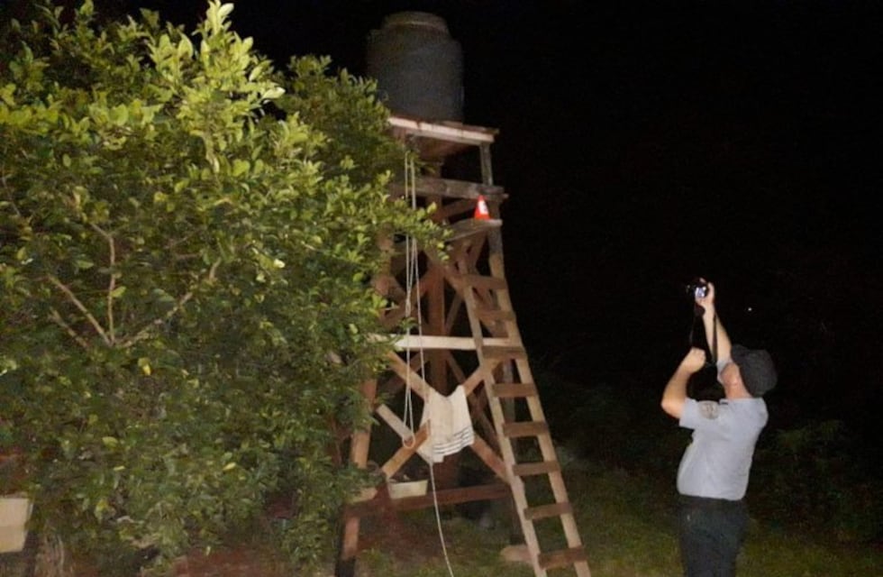 Subió a una torre, se resbaló y las lesiones al caer le provocaron la muerte