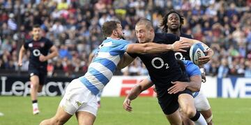 El equipo argentino visitó la cancha de Colón para jugar con Inglaterra a mediados de 2017\u002E (AFP)