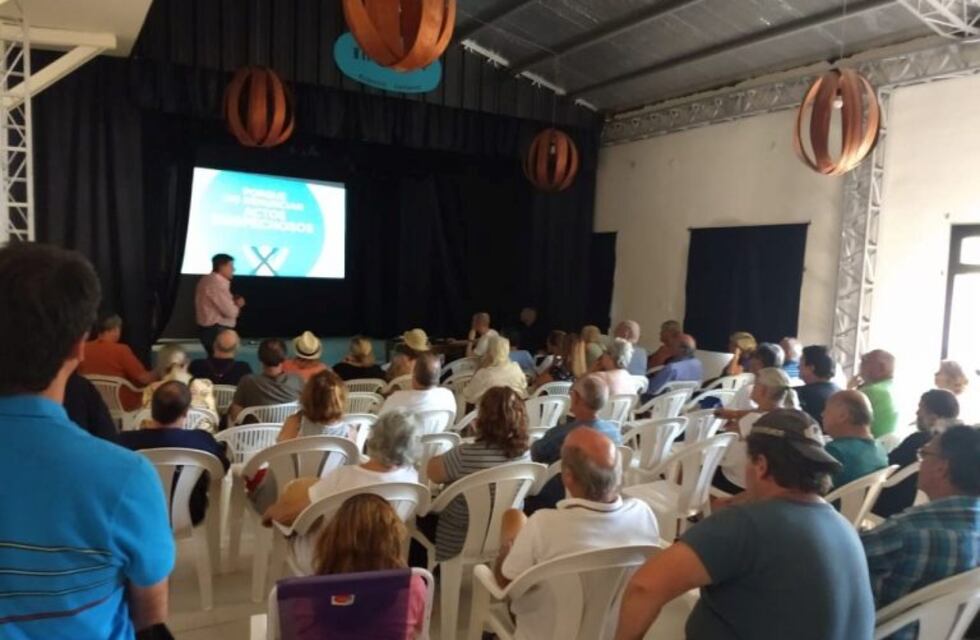 El programa "ojos en alerta" llegó a Pehuen Co