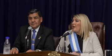 Gobernadora Bertone - Vicegobernador Arcando