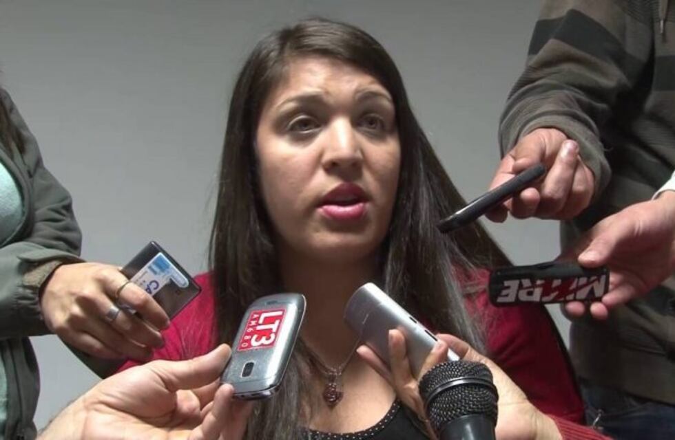 Denuncian el nombramiento de familiares de funcionarios en el Ministerio de Educación