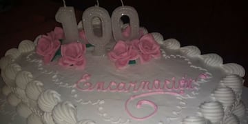 Encarnación Díaz cumplió 100 años y hubo festejo en el Centro de Jubilados Amigos de Yapeyú\u002E