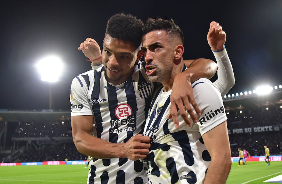 Otro clásico del Belgrano y Talleres: el duelo entre Vegetti y Santos, sus goleadores