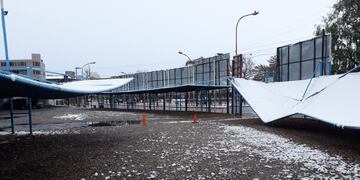 Techo caído tras la intensa nieve en Carlos Paz. (Foto: Next Noticias - Carlos Paz).
