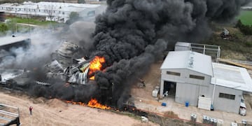 Incendio en la fábrica del Parque Industrial Gualeguaychú: