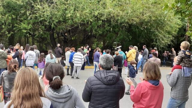 Padres autoconvocados piden ampliar las “burbujas” y sumar días de presencialidad en las escuelas