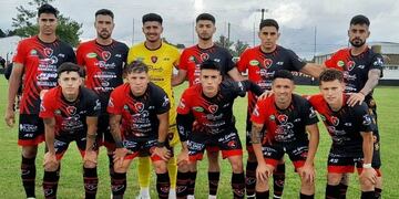 Sporting empató ante Atlético Mar del Plata y clasificó en el Regional Amateur.