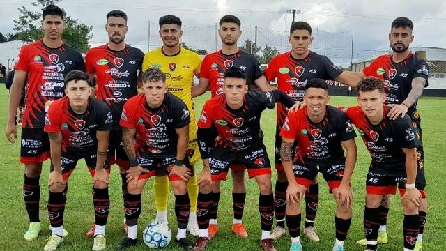 Sporting empató ante Atlético Mar del Plata y clasificó en el Regional Amateur.