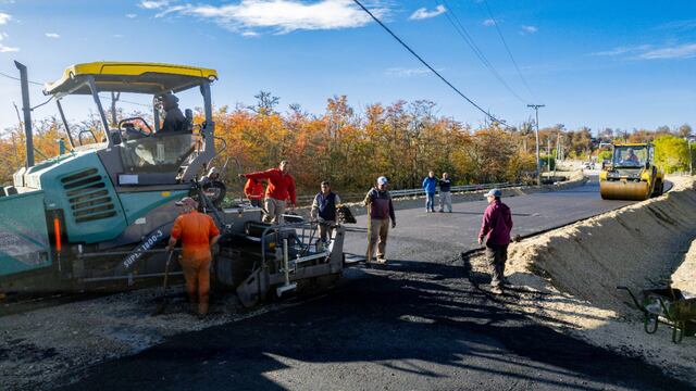 Reactivan la pavimentación de ruta provincial Nº1 Bajada del Lago Fagnano