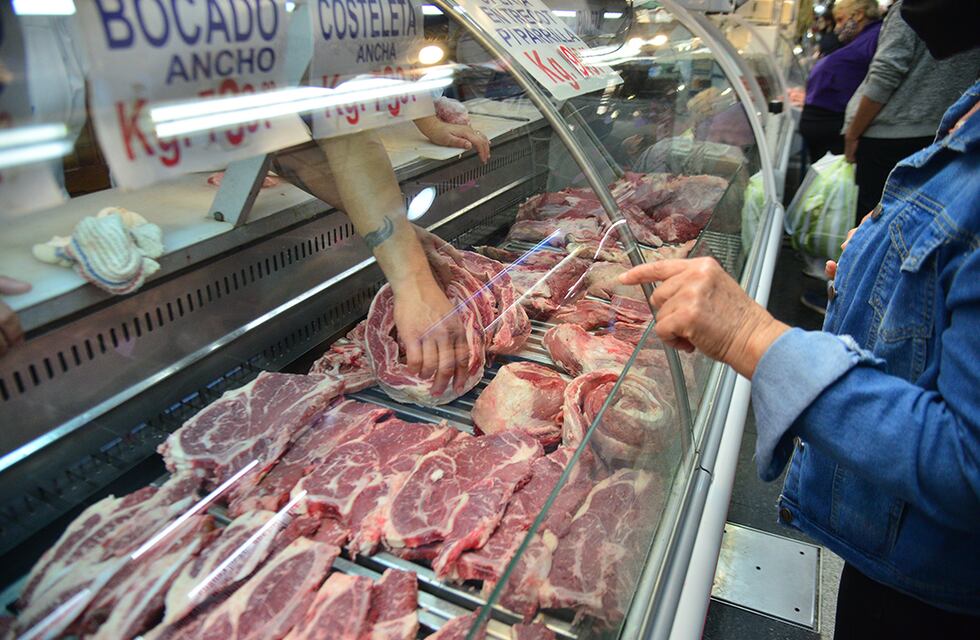 Guerra contra la inflación: desde que asumió Alberto Fernández, la carne subió un 222%