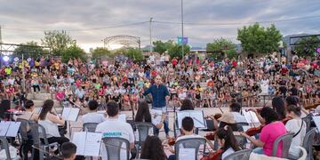 Orquesta Pequeños Grandes Músicos del Pedemonte, del barrio La Favorita