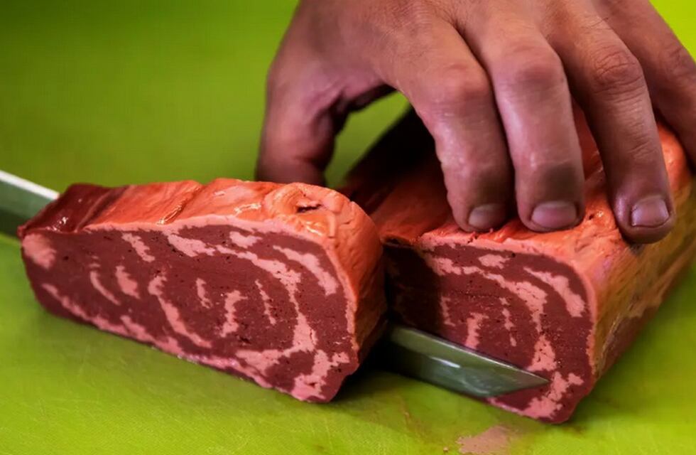 Así son los bifes vegetarianos impresos en 3D: una innovadora alternativa a la carne