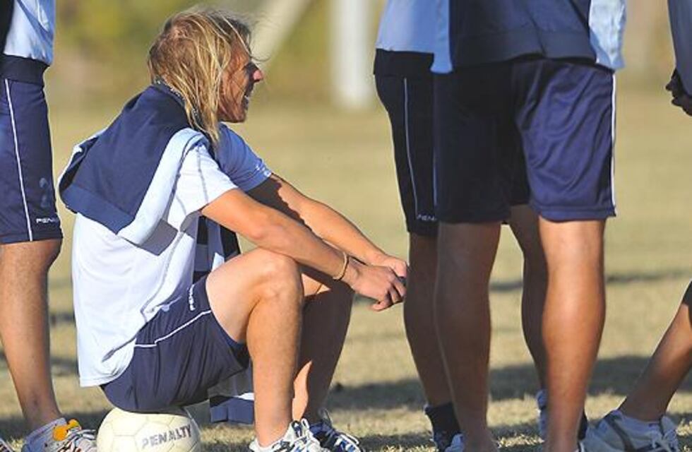 En su retiro del fútbol, Emiliano Gianunzio se acordó de Talleres