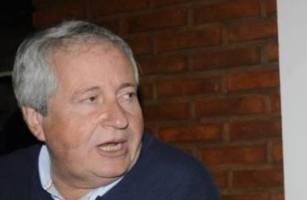 Vacunado VIP ahora será precandidato a jefe comunal de Soldini