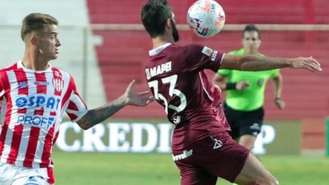 Nicolás Orsini abrió la cuenta para los visitantes. (@clublanus)