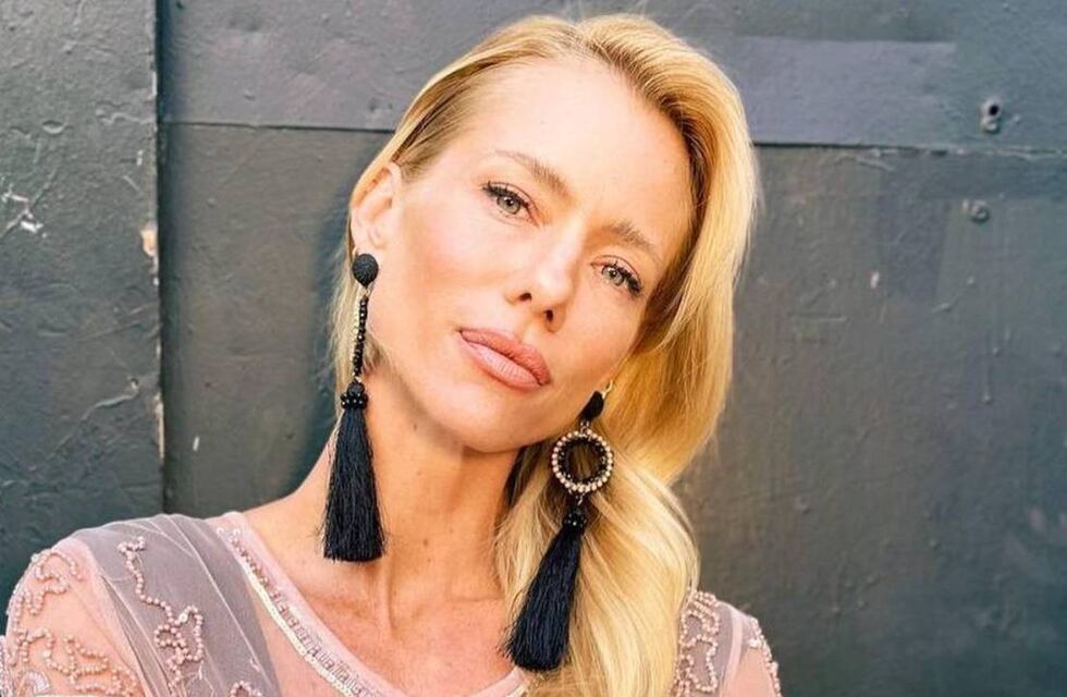 La vez que Nicole Neumann desafió el frío y posó en minishort desde la nieve