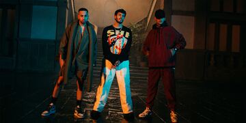 Sebastián Yatra, Justin Quiles y L-Gante están de estreno con “Regresé”.