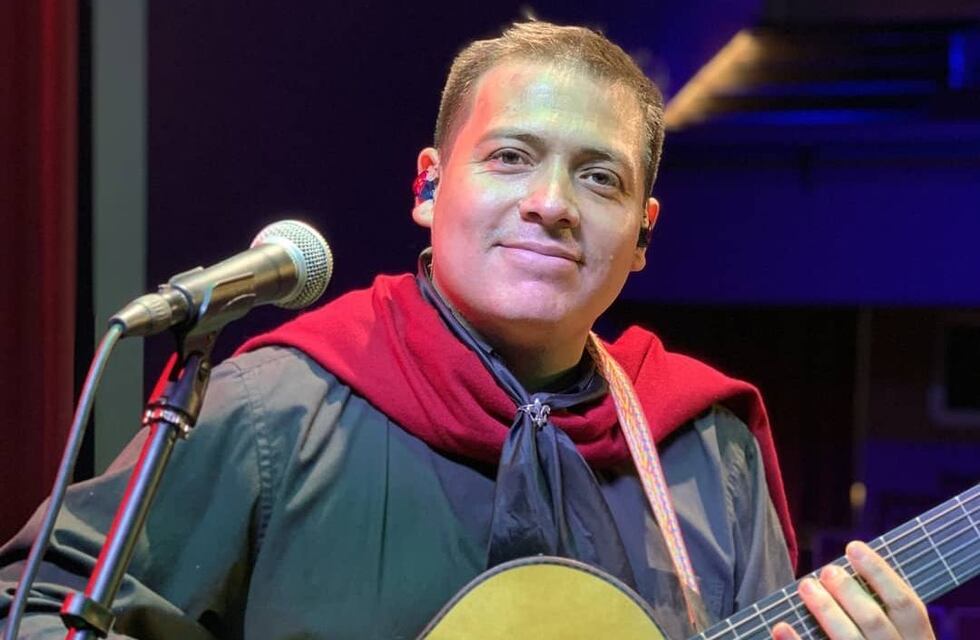 Le robaron la guitarra a un folclorista salteño