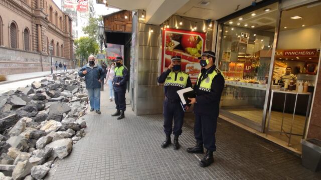 Controles en el microcentro tucumano.