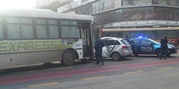 Choque en Cabildo y Juramento\u002E