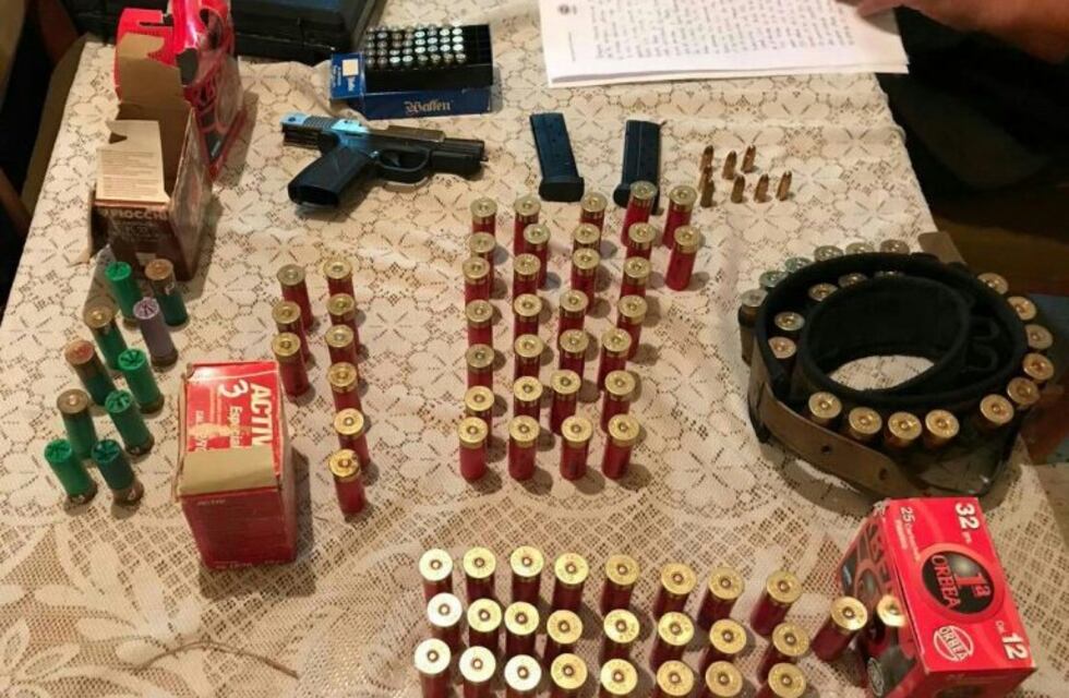 Cuatro detenidos y secuestro de armas en múltiples allanamientos de la PDI