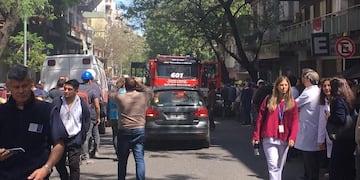 Principio de incendio en el Hospital Italiano\u002E (Web)