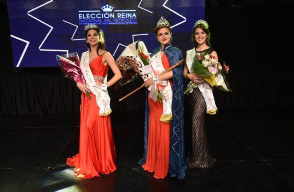 Zahira Molina Matteu se coronó como Reina Nacional del Petróleo 2019