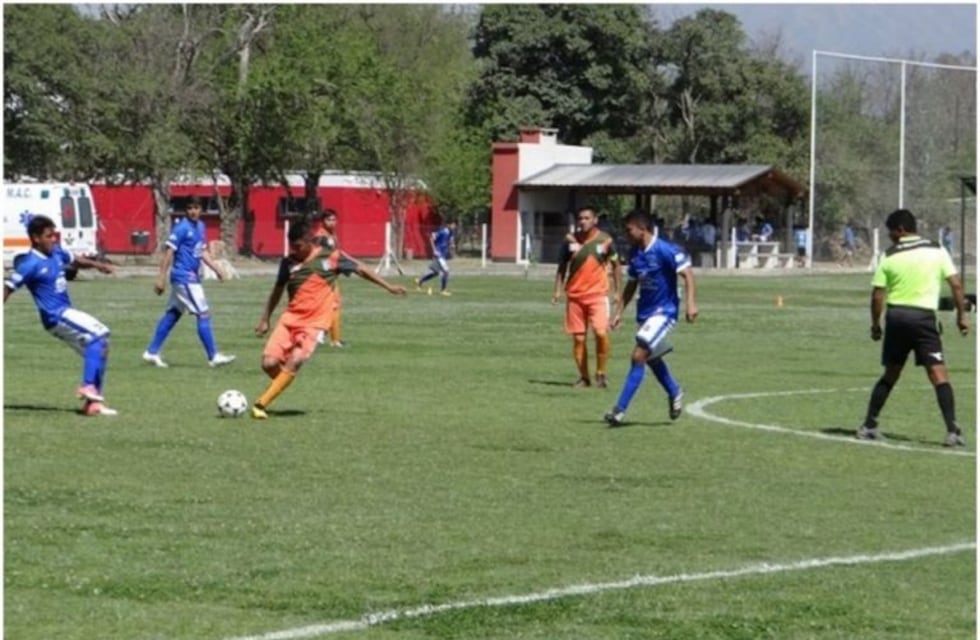 Hoy se juega la gran final de  Torneo de los Barrios en Salta
