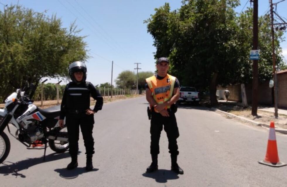 Un hombre se atrincheró y tomó de rehén a su hijo de cinco años