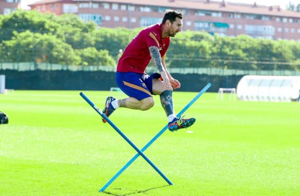 Messi, en la lista de Barcelona para el amistoso ante Nastic