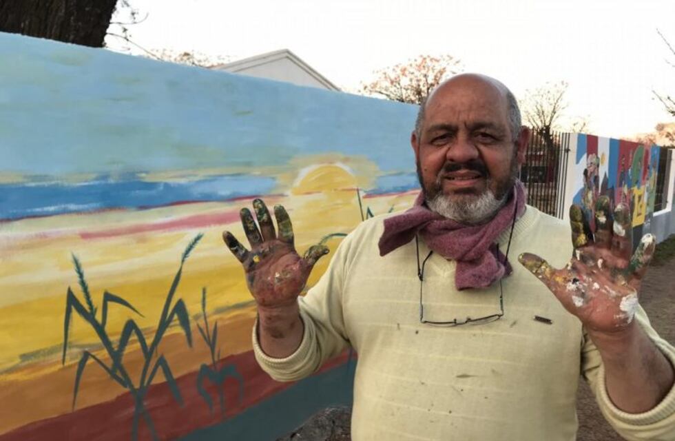 Ponen en valor lugares públicos del departamento Río Primero pintando murales