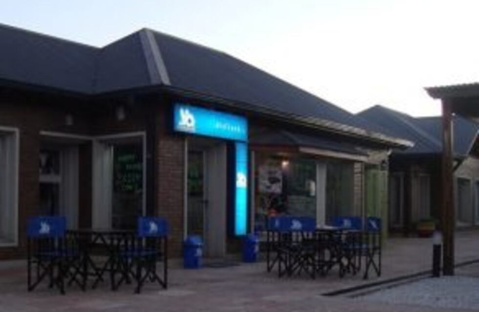 Robaron la caja registradora de una heladería