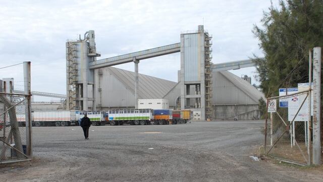 Planta de la empresa Molinos Ru00edo de la Plata en San Lorenzo.