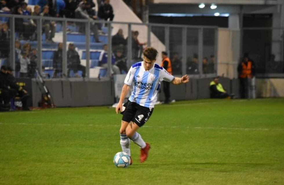 En un final polémico, Atlético de Rafaela empató con Defensores de Belgrano 2 a 2