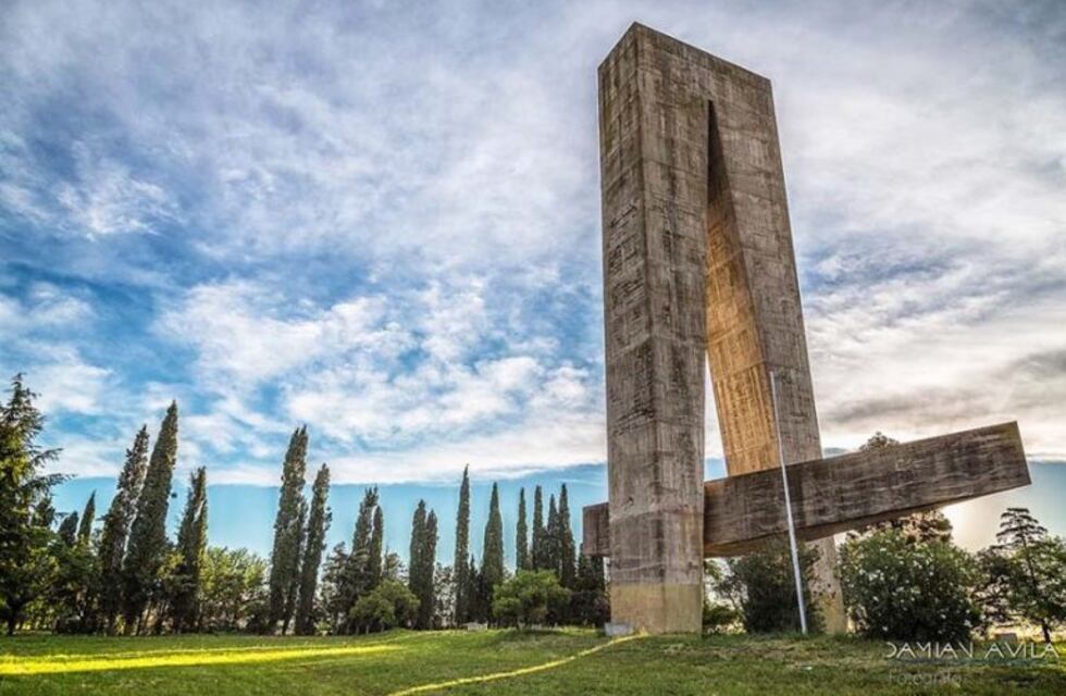 La obra en homenaje a Kennedy, en Quemú Quemú, fue declarada Monumento Histórico Nacional