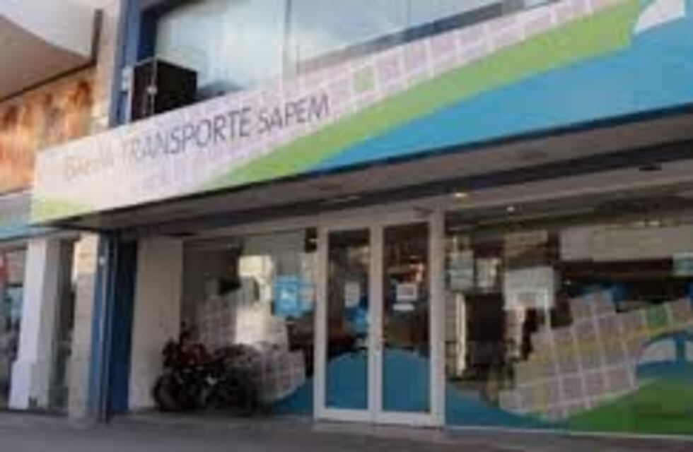 Bahía Transporte SAPEM enfrenta una demanda laboral millonaria