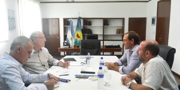 El intendente Julio Garro se reunió con el ministro de Salud, Daniel Gollán (Twitter Julio Garro)