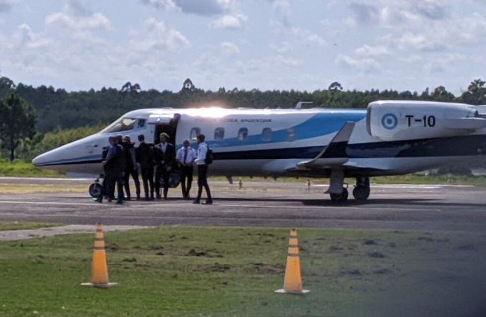 Santiago Cafiero fue recibido por Gustavo Bordet en Concordia