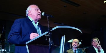 El socialista insiste en la búsqueda de una \