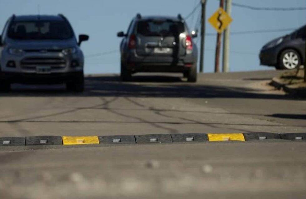 Se colocaron nuevos reductores de velocidad en Carlos Paz