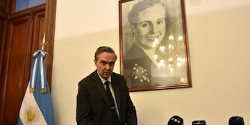 El Interbloque estará presidido por el rionegrino Miguel Ángel Pichetto y conformado por los bloques Justicialista, Justicialista por La Pampa, Justicialista por Chubut y Chubut Somos Todos\u002E\n (DyN)