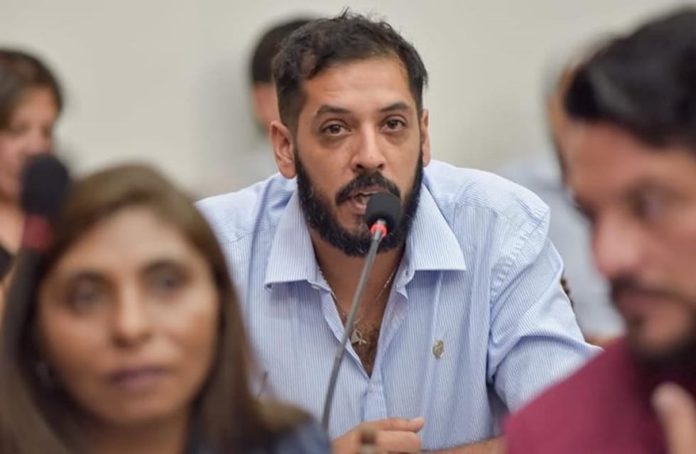 Un legislador pidió a quienes están a favor de las dos vidas que “empiecen a adoptar”