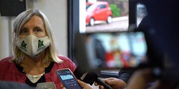 María Eugenia Safránn y la planta para procesar neumáticos usados\u002E
