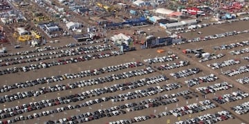 La feria es visitada en su mayoru00eda por productores, contratistas, ganaderos, empleados y comerciantes de campo, tamberos, ingenieros, veterinarios.