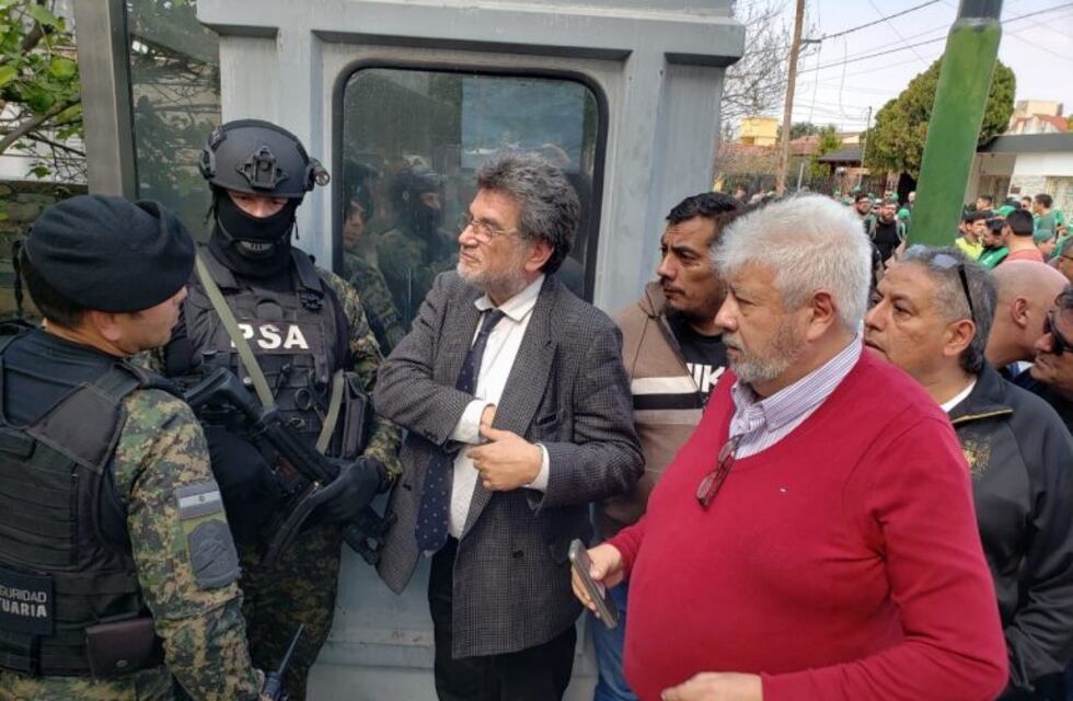 Luz y Fuerza se solidarizó con Saillén y Catrambone tras su detención